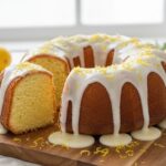 Babka cytrynowa – puszysta babka z lukrem cytrynowym
